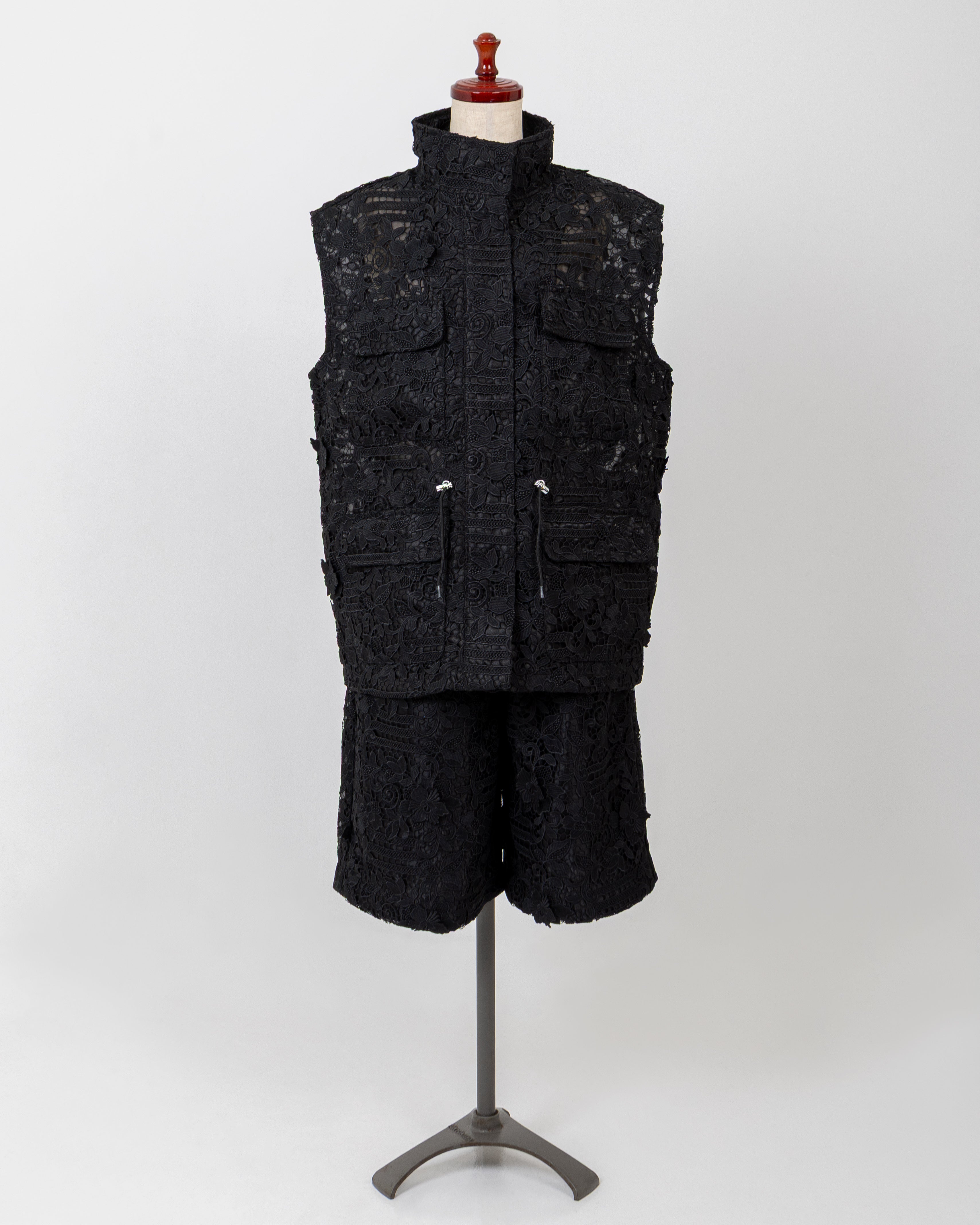 LAYAS - レイヤーズ OUTER LACE VEST - BLACK