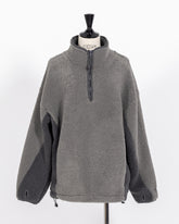 株式会社EUREKA TOPS FLEECE HALF ZIP TOP - GRAY