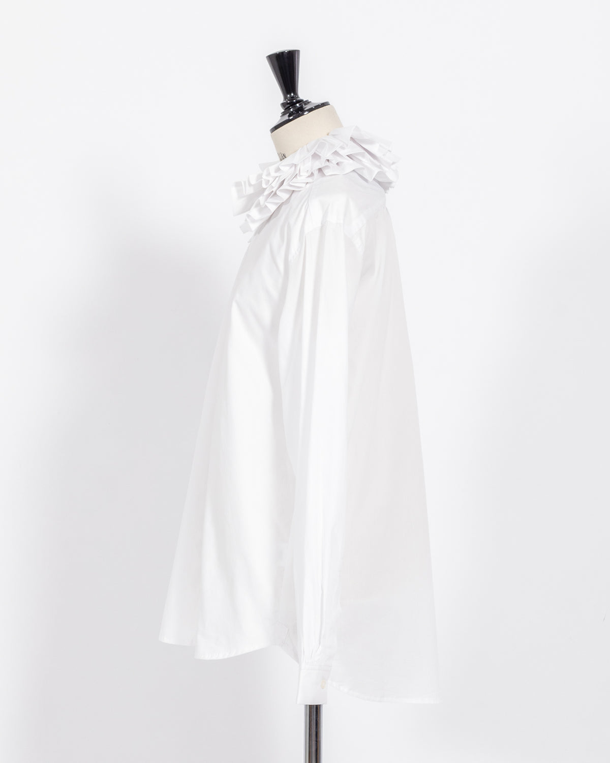 株式会社EUREKA SHIRT RUFFLED SHIRT - WHITE
