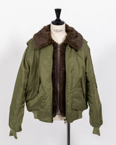 株式会社EUREKA OUTER CPW 3WAY BLOUSON - KHAKI