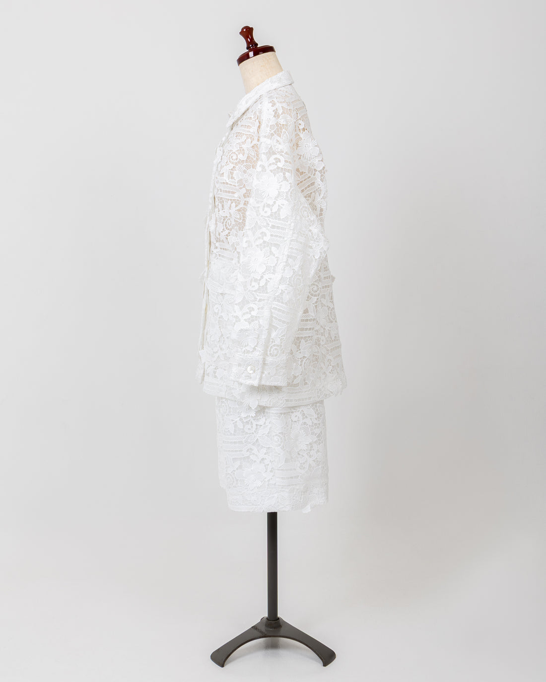LACE COVERALL - WHITE