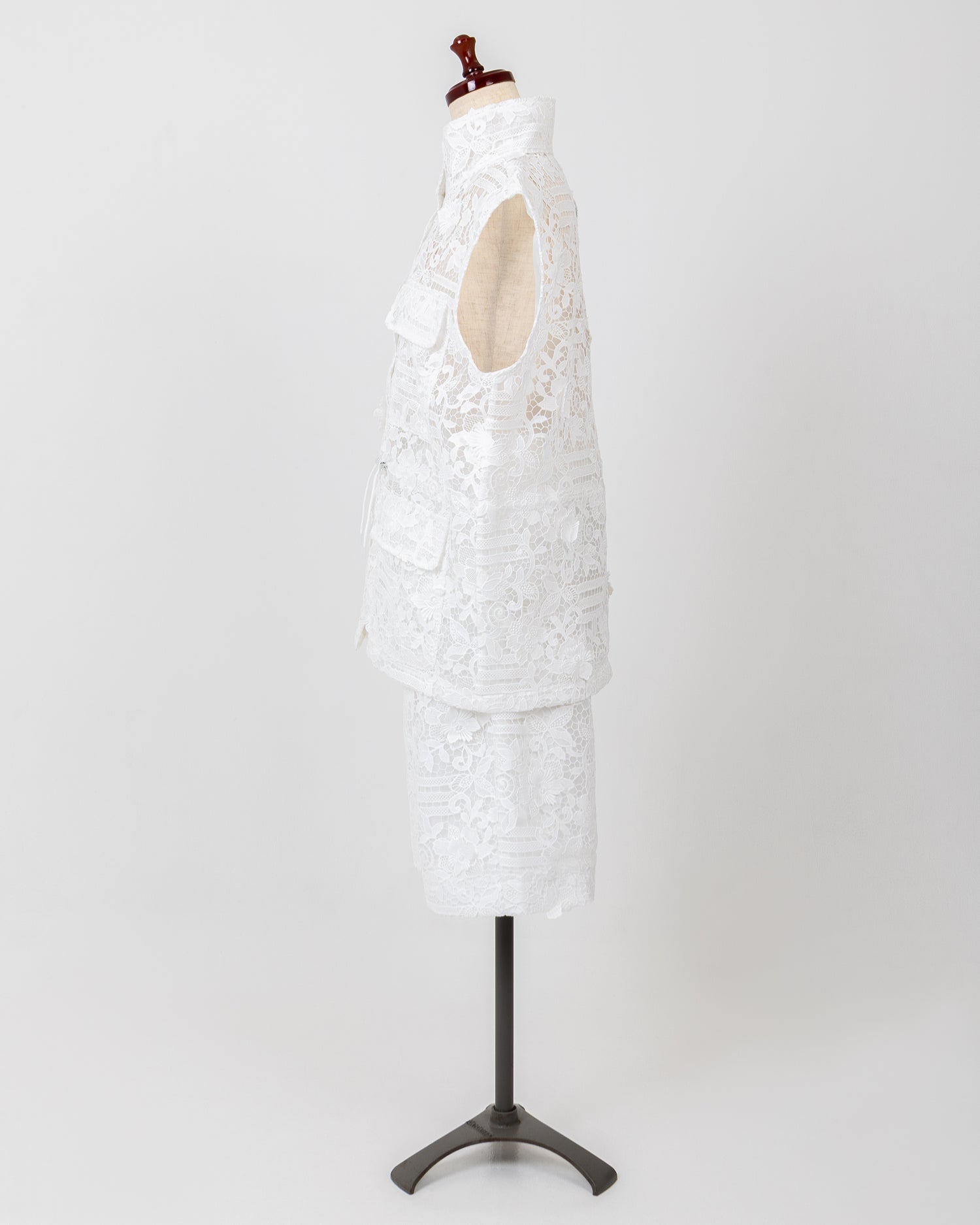 LAYAS - レイヤーズ OUTER LACE VEST - WHITE
