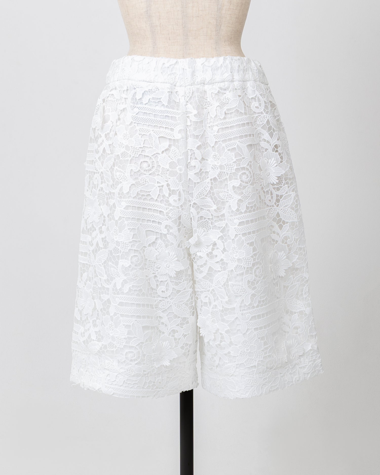 LAYAS - レイヤーズ BOTTOMS LACE SHORT PANT - WHITE