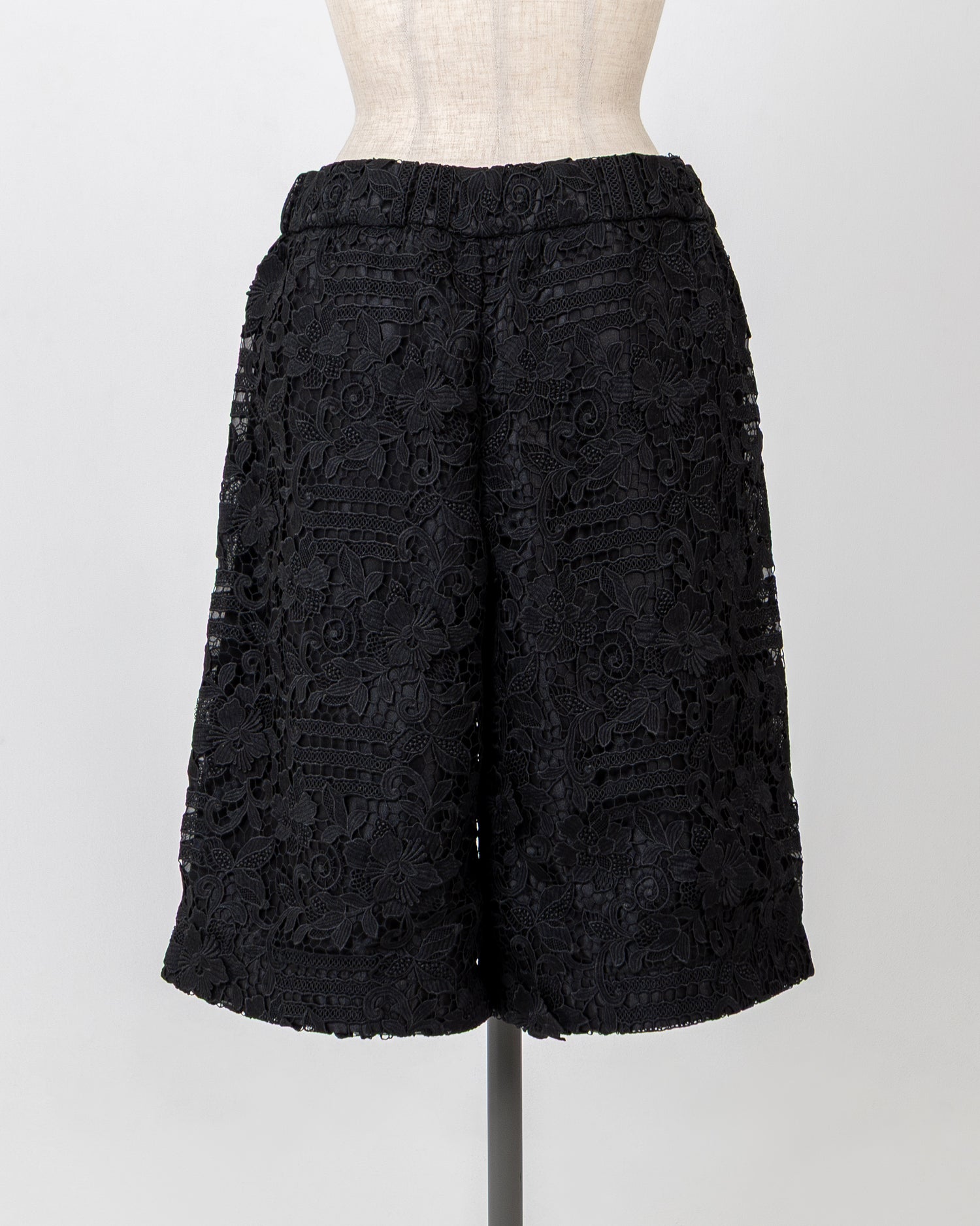 LAYAS - レイヤーズ BOTTOMS LACE SHORT PANT - BLACK